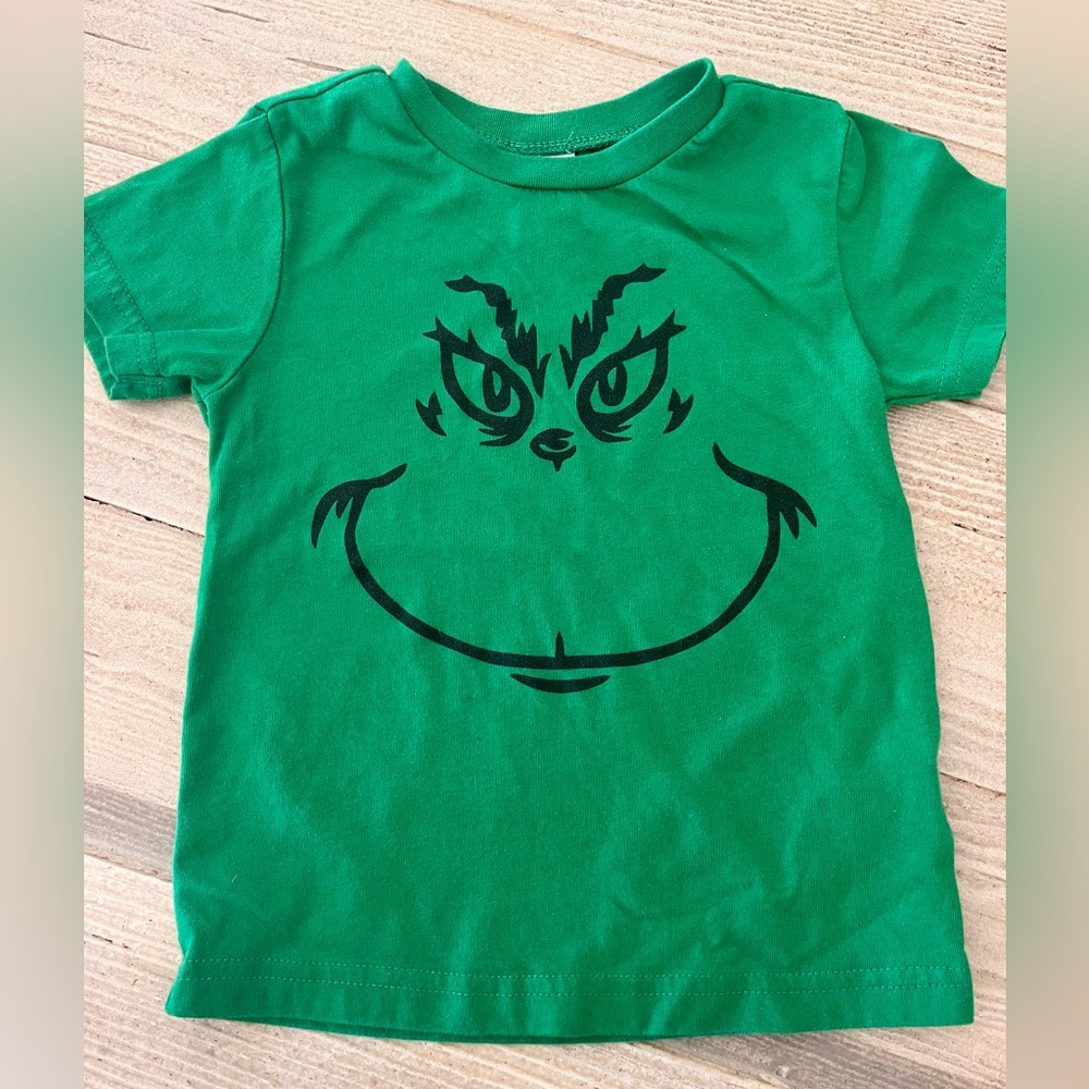 Kavio Green Tee with Black Grinch Face